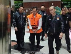 Bupati Cilacap Nonaktif Ajukan Praperadilan Lawan Penetapan Tersangka KPK