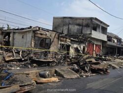 Kebakaran di Permukiman Padat Tanah Abang Hanguskan Enam Rumah, Satu Tewas