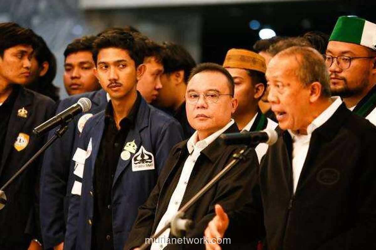Wakil Ketua DPR Langsung Telepon Kepala BGN dan Menteri ESDM Usai Dengar Aspirasi Mahasiswa soal MBG dan Kelangkaan BBM