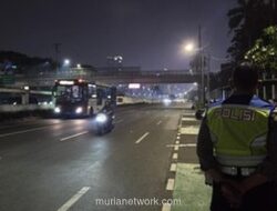 Aksi Mahasiswa di Depan DPR Bubar, Dasco Temui Massa dan Tampung Aspirasi