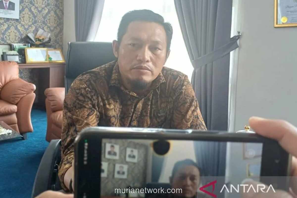 Enam PLTS Komunal Mulai Terangi Pulau Terluar di Kepri