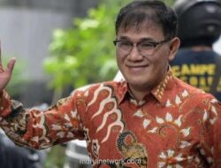 Diskusi Pejabat dengan Mahasiswa di UGM Ricuh, Budiman Sudjatmiko Dievakuasi