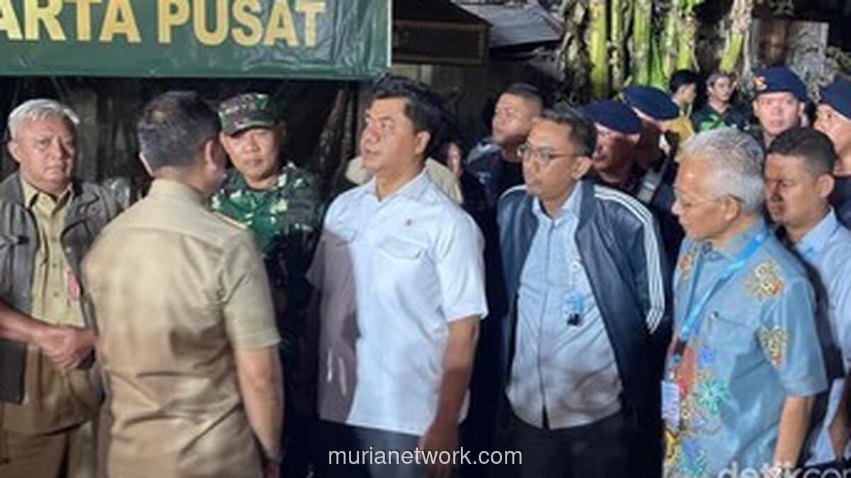 Presiden Prabowo Utus Wamensesneg Salurkan Bantuan ke Korban Kebakaran Kemayoran