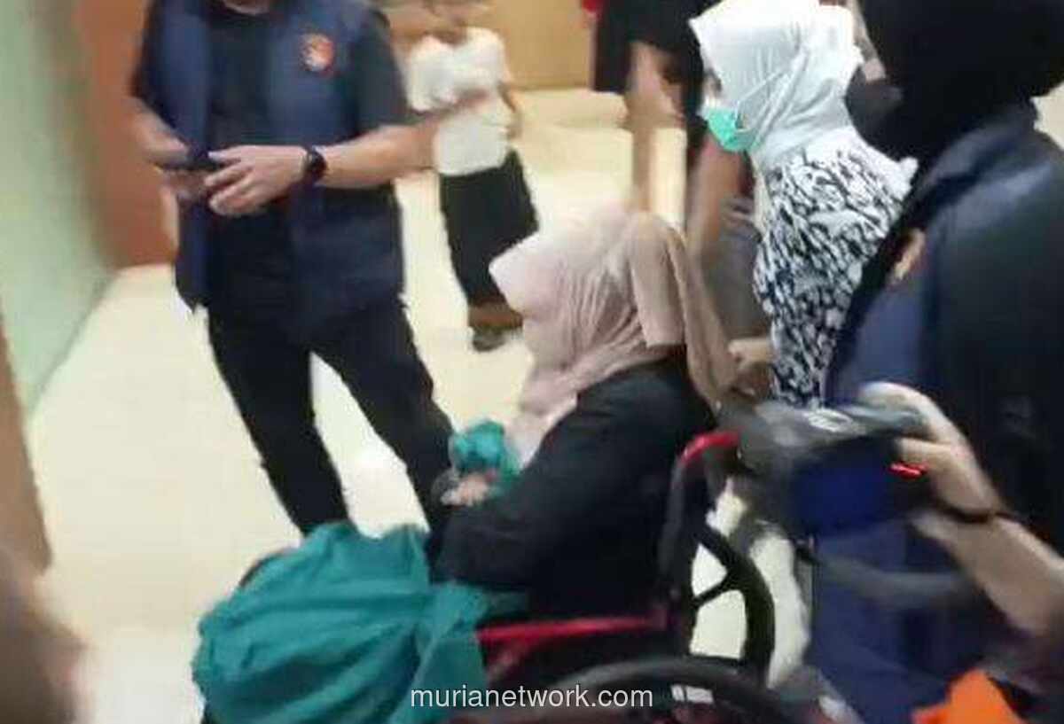 Roy Suryo dan Dokter Tifa Jalani Pemeriksaan Kesehatan Usai Ditahan Terkait Kasus Ijazah Jokowi