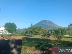Badan Geologi Catat Dominasi Gempa Vulkanik Dangkal dan Tektonik Jauh di Gunung Lokon