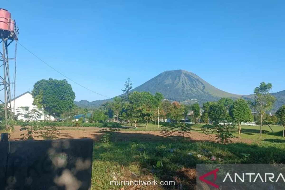 Badan Geologi Catat Dominasi Gempa Vulkanik Dangkal dan Tektonik Jauh di Gunung Lokon