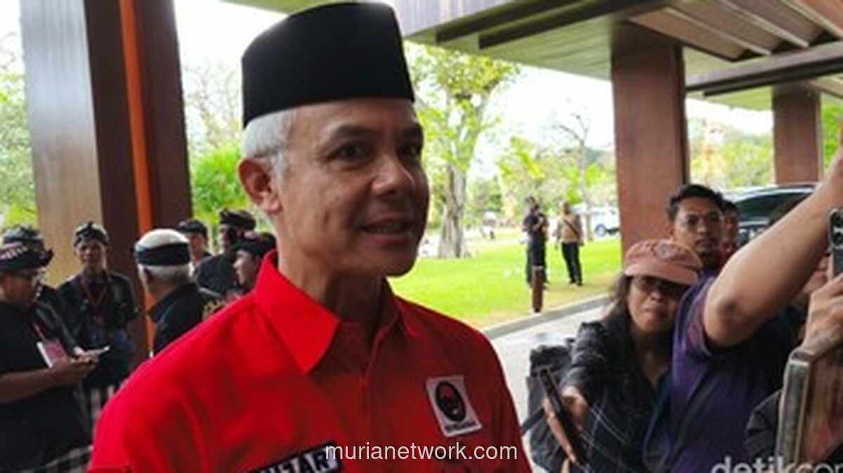 Ganjar Tegaskan PDIP di Luar Pemerintahan, Jalankan Fungsi Penyeimbang