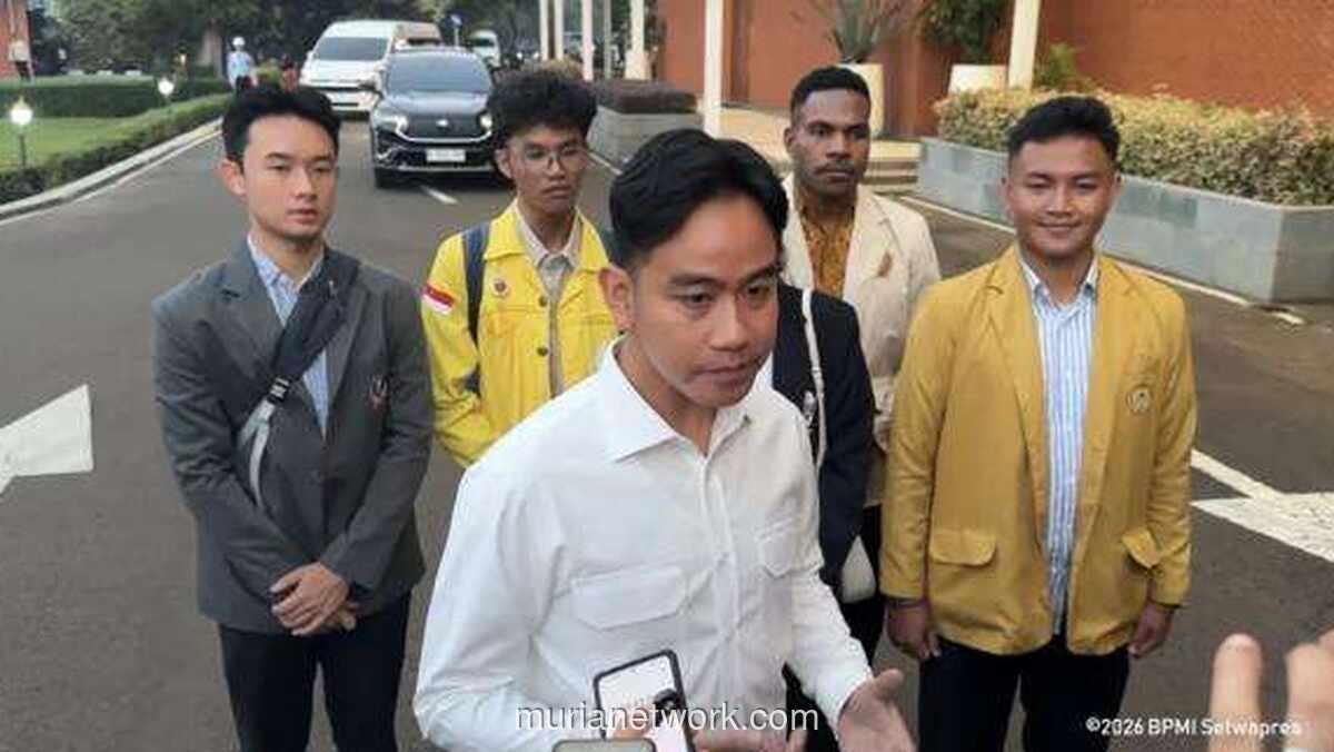 Gibran Ajak Mahasiswa Tinjau Program Makan Bergizi Gratis dan Koperasi Desa di Ende, Gorontalo, dan Papua