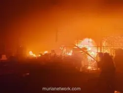 Gudang di Cakung Ludes Terbakar, 13 Mobil Damkar Dikerahkan