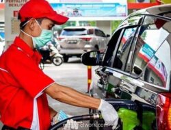 Pertamina Berlakukan Harga Baru BBM Nonsubsidi per Hari Ini, Pertamax Naik Jadi Rp16.250 per Liter