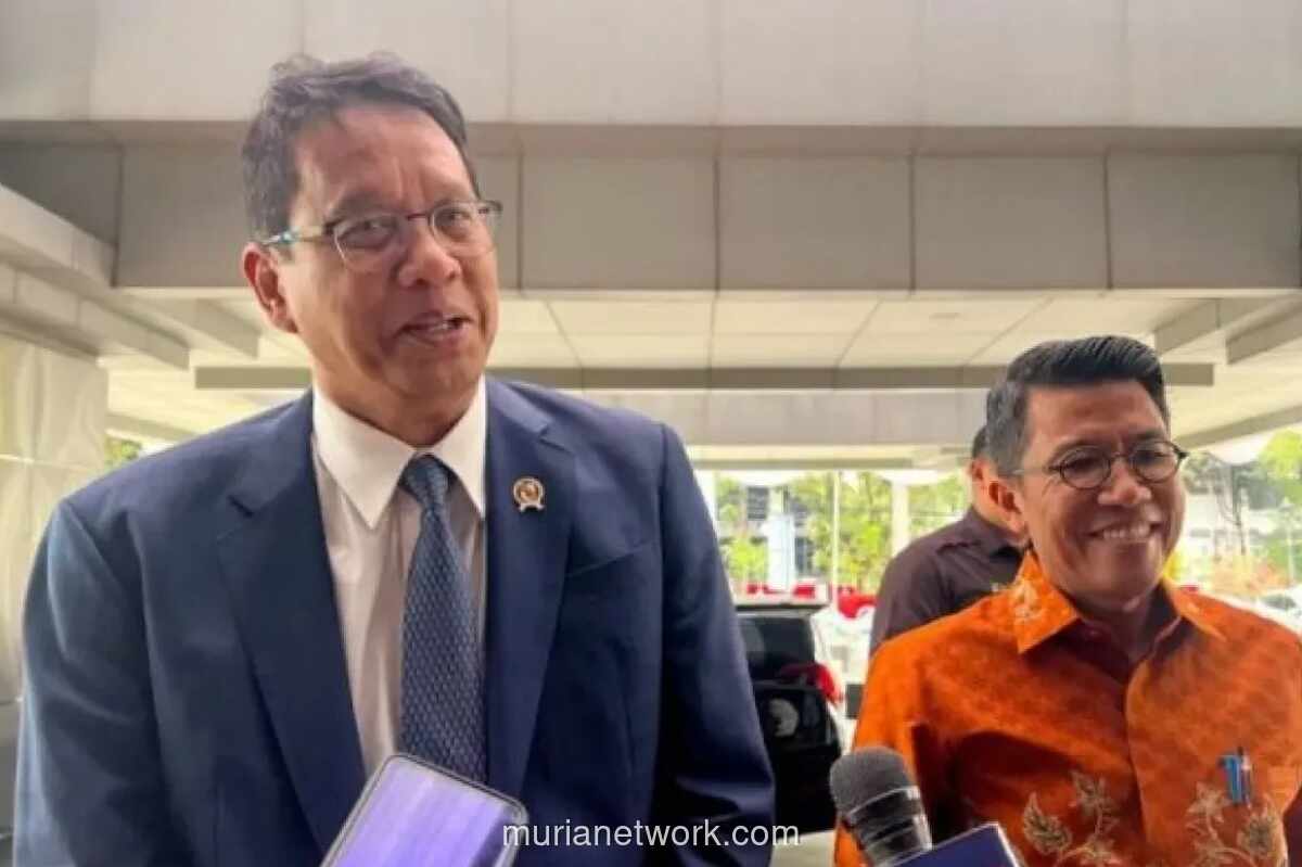 DPR-Pemerintah Rumuskan Stimulus untuk Masyarakat Terdampak Kenaikan Harga Pertamax