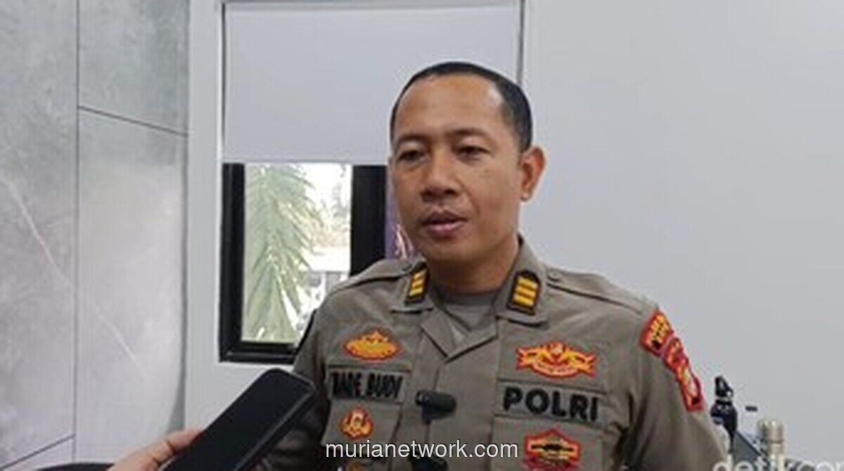 Polisi Jemput Sopir Truk Boks yang Dikabarkan Aniaya Pengejar Hingga Bergelantungan