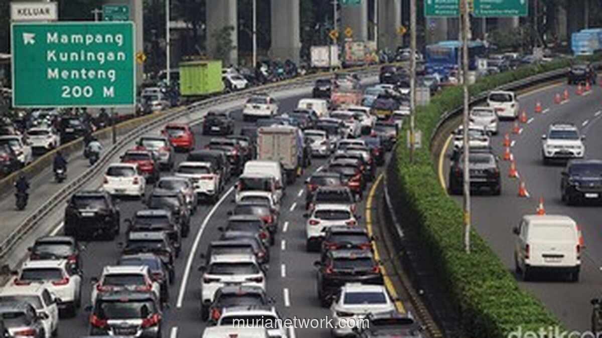 Kemacetan Pagi di Tol Japek dan Janger Akibat Perbaikan Jalan dan Volume Kendaraan Tinggi