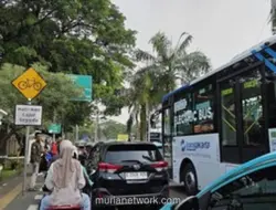 Macet Parah Mengular 1,5 Km Menuju Ragunan Saat Tiket Gratis