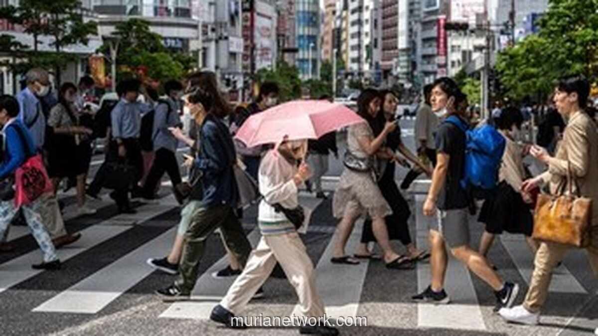 Biaya Perpanjangan Visa Naik 10 Kali Lipat, Pekerja Asing di Jepang Tertekan