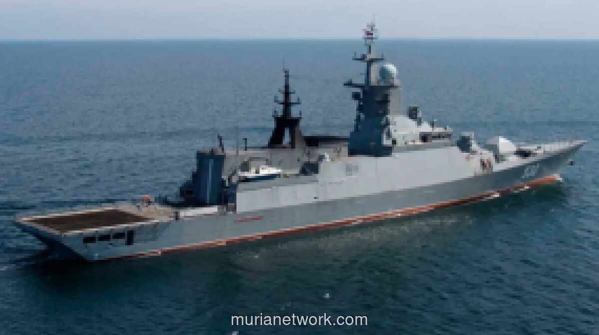Fregat Rusia Tembakkan Tembakan Peringatan ke Kapal Pesiar Inggris di Selat Inggris