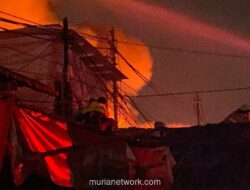 Kebakaran Hebat Landa Pasar Jiung Kemayoran, 33 Mobil Damkar dan 100 Personel Dikerahkan