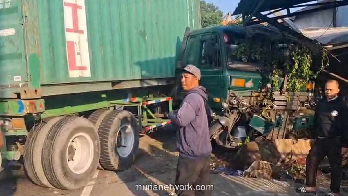 Dua Tewas dalam Kecelakaan Beruntun di Sidoarjo, Berawal dari Mobil Diduga Dikemudikan Sopir Mengantuk