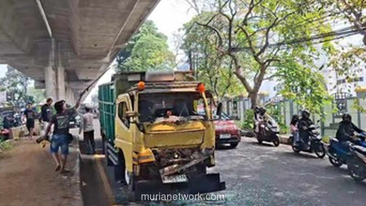 Kecelakaan Beruntun Enam Kendaraan di Bogor, Satu Sopir Derek Luka Ringan
