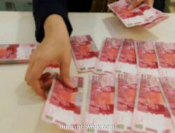 Rupiah Tembus Level Psikologis di Bawah Rp18.000 per Dolar AS Usai BI Naikkan Suku Bunga