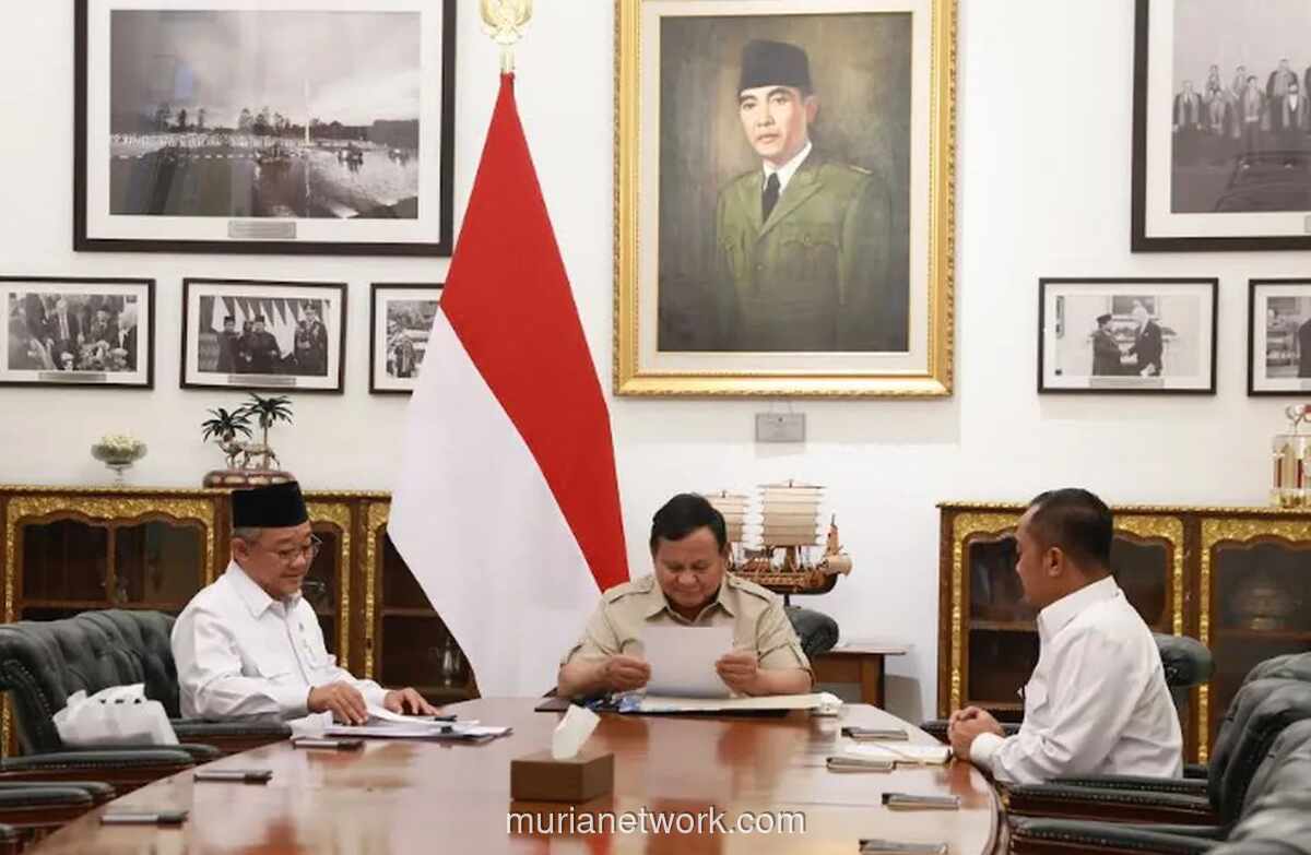 Presiden Prabowo Terima Surat Terima Kasih dari Siswa SMK di Sorong atas Bantuan Perpustakaan, Toilet, dan Makan Bergizi Gratis