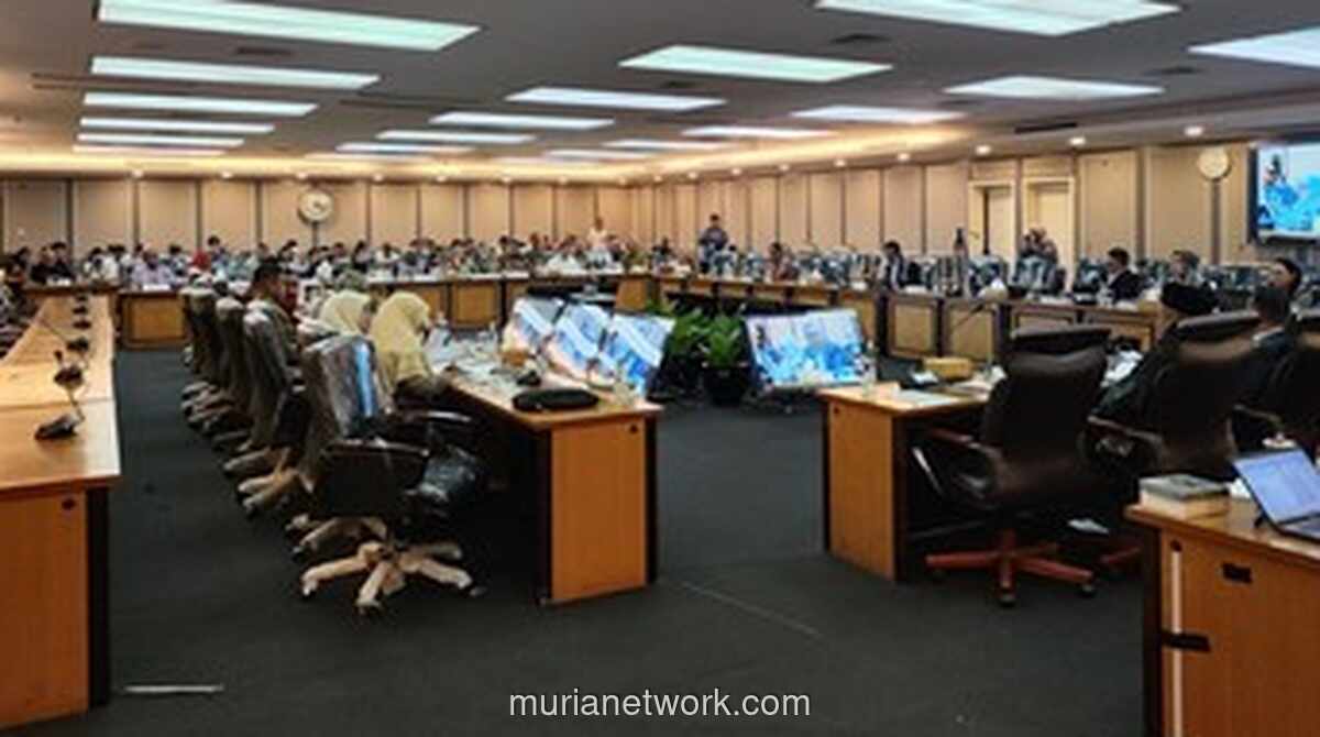 Willy Aditya Larang Menteri HAM Pigai Bangun Kantor Baru: Negara Sedang Krisis