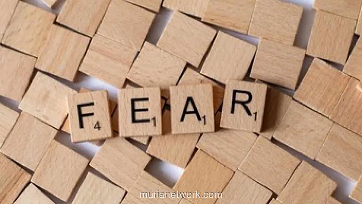 Studi: Fear of Missing Out (FOMO) Picu Stres dan Kecemasan, Ini Cara Mengatasinya