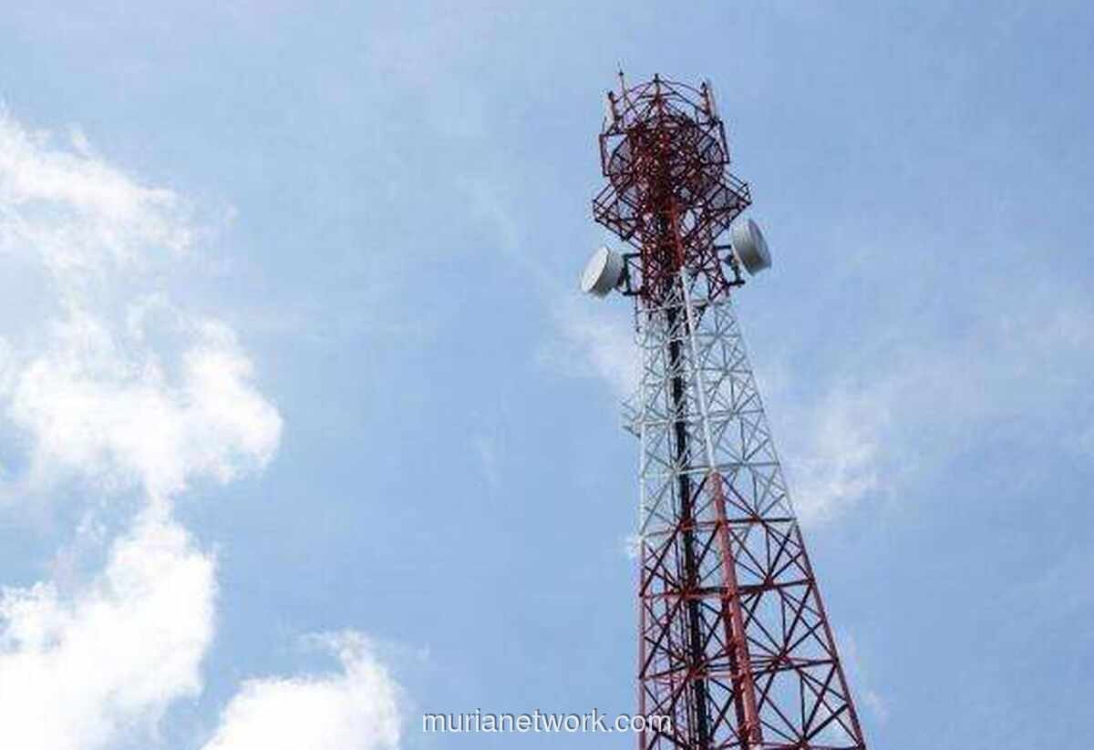 Komdigi Resmi Lelang Frekuensi 700 MHz dan 2,6 GHz untuk Percepat Pemerataan Internet