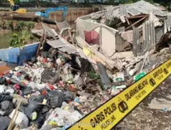 Rumah di Tepi Kali Ciliwung Tanah Abang Ambruk Total, Abrasi Bantaran Kali Diduga Jadi Penyebab