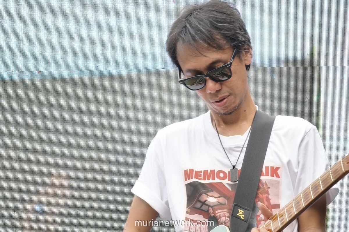 Ular Kobra Masuk Rumah, Eross Sheila On 7 Panggil Damkar