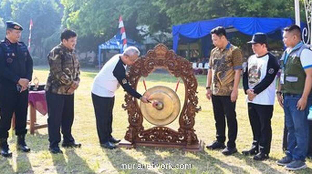 MPR RI Buka Lomba Baris Berbaris dan Pengibaran Bendera 2026 Tingkat Jateng untuk Perkuat Nasionalisme Generasi Muda