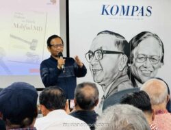 Mahfud MD Luncurkan Buku Baru, Ungkap Keresahan terhadap Penegakan Hukum di Indonesia