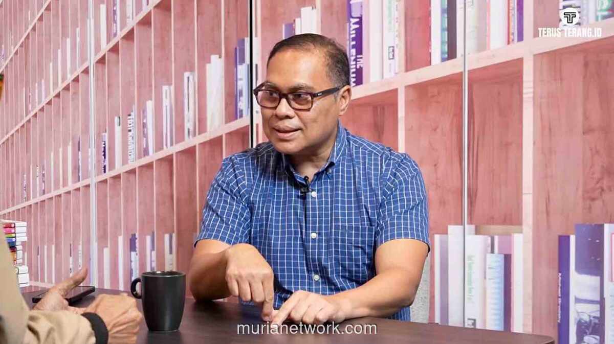 Guru Besar Hukum UI Kritik Gaya Kepemimpinan Prabowo: Presiden Dinilai Abaikan Peran Teknokrat dan Birokrasi Kemlu