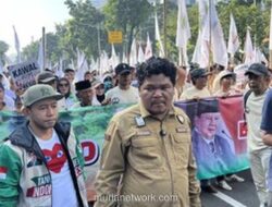 Ribuan Petani dan Pedagang dari Jabodetabek Dukung Program Presiden Prabowo di Patung Kuda