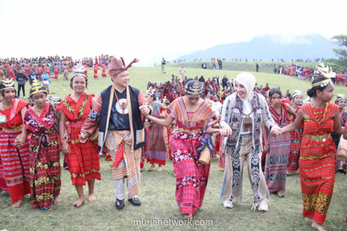 Mendagri Tito Karnavian Resmi Buka Festival Fulan Fehan IV di NTT, Soroti Persahabatan Indonesia-Timor Leste