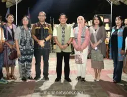 Mendagri Tito Karnavian Apresiasi Parade Tenun Atambua sebagai Penggerak Ekonomi dan Pariwisata Daerah