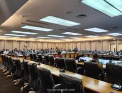 Rapat Kerja dengan Komisi XIII DPR Memanas, Menteri HAM Pigai Keluhkan Minimnya Apresiasi