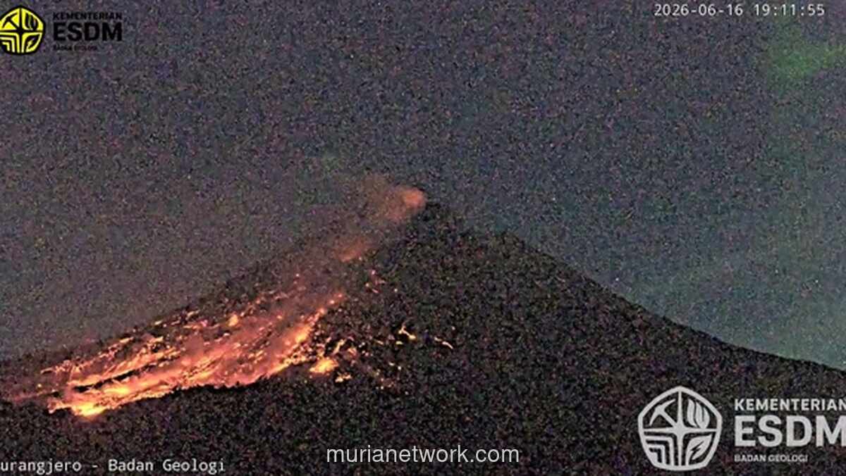 Merapi Erupsi Selasa Malam, Luncurkan Awan Panas hingga Dua Kilometer