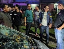 Pengemudi Honda Jazz dan Dua Rekannya Diamuk Massa di Citra Raya Usai Geber Knalpot
