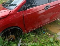 Mobil Korban Kecelakaan Tunggal di Sintang Raib Digasak saat Ditinggal di Lokasi
