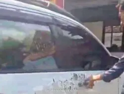 Mobil Pengacara Dirusak saat Dampingi Sidang Cerai di Grobogan, Diduga Disiram Cairan Kimia