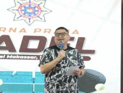 Wali Kota Makassar Buka Turnamen Padel IKAPTK, Ajak Jaga Silaturahmi dan Sportivitas