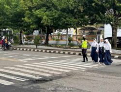 Polri Ingatkan Sanksi Pidana bagi Pengendara yang Tak Prioritasikan Pejalan Kaki di Zebra Cross