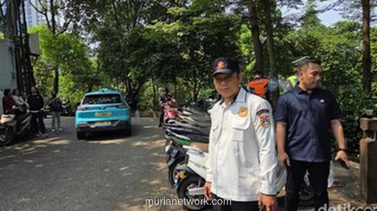 Juru Parkir Liar Kabur Saat Razia Dishub di 15 Titik Jakarta, Petugas Akan Ditempatkan Secara Rutin