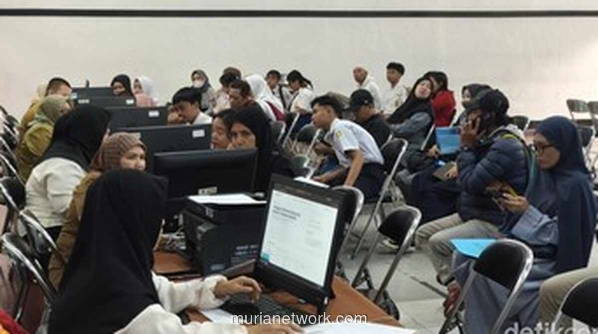 Gubernur Jabar Copot Kepala UPTD Tikomdik Imbas Gangguan Sistem PPDB, Pengelolaan Dialihkan ke Diskominfo