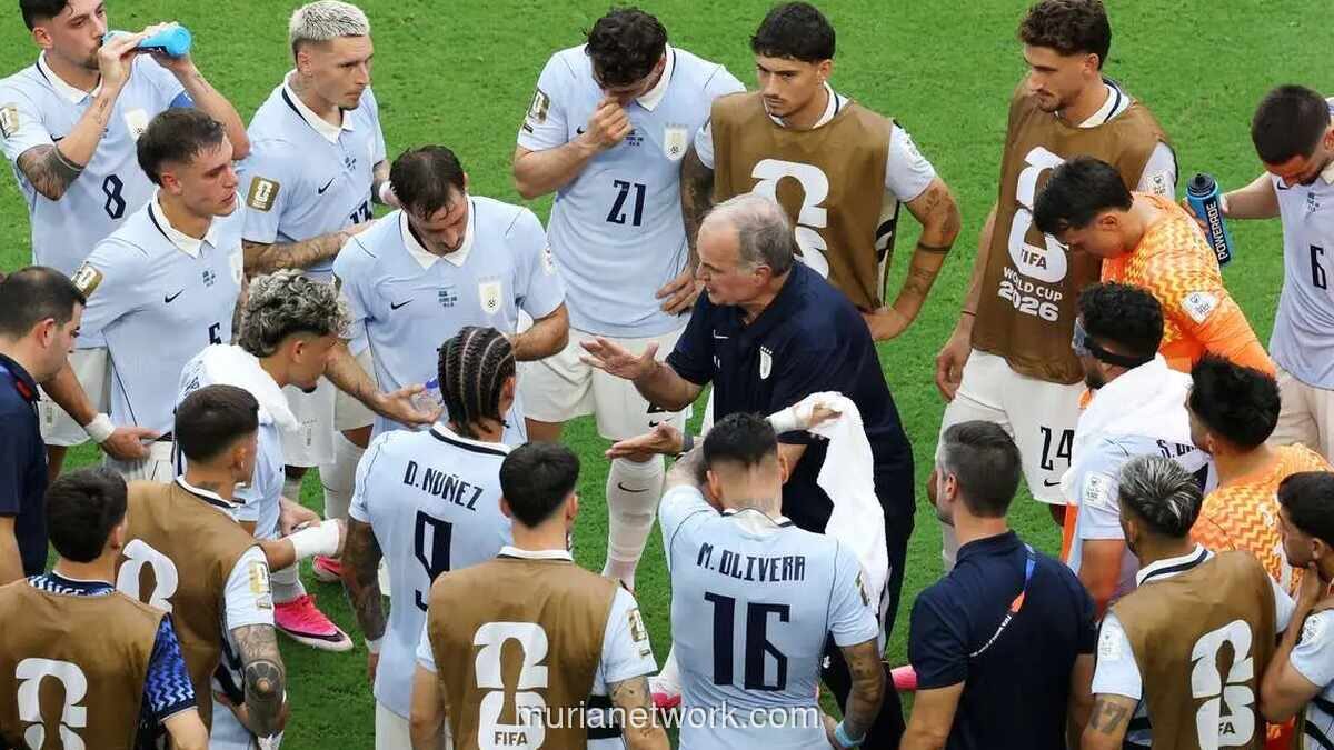 Krisis Internal Timnas Uruguay: Pemain Protes Metode Latihan Bielsa Jelang Laga Hidup Mati Lawan Spanyol