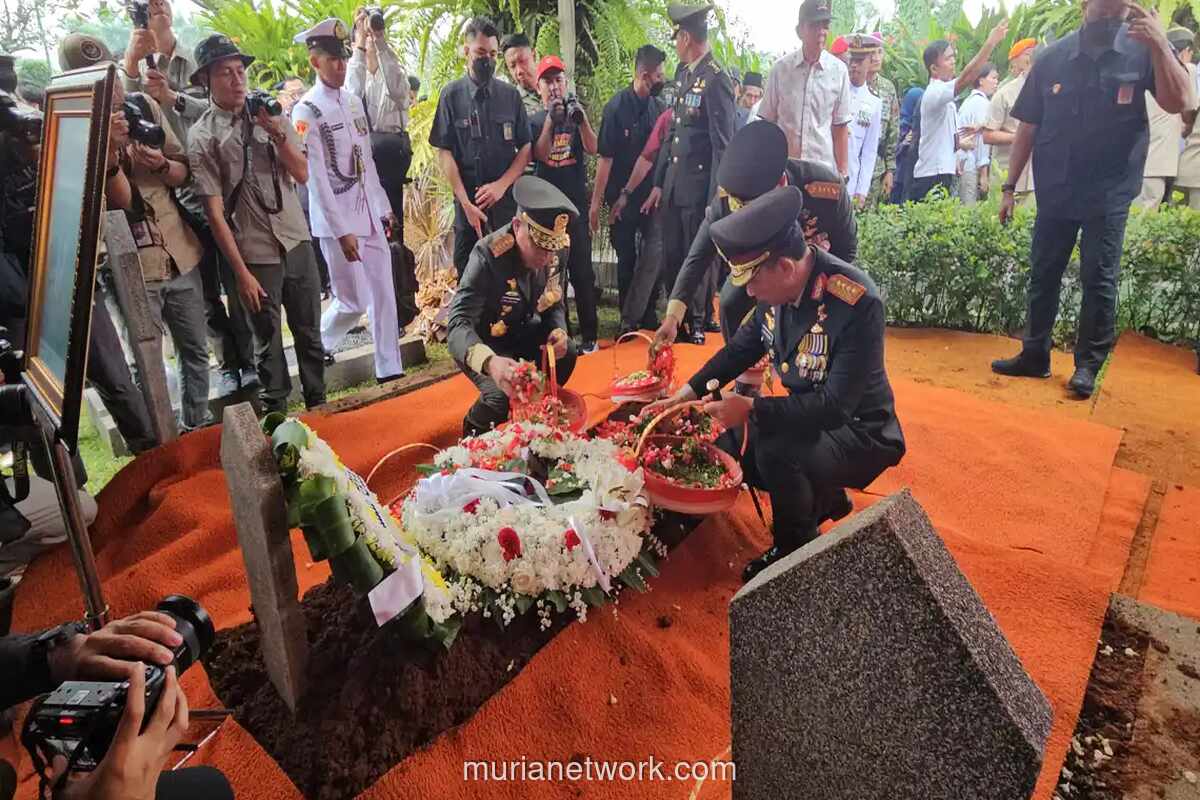 Pemakaman Militer Ryamizard Ryacudu Digelar Khidmat di TMP Kalibata, Menhan Sjafrie Pimpin Upacara Penghormatan Terakhir