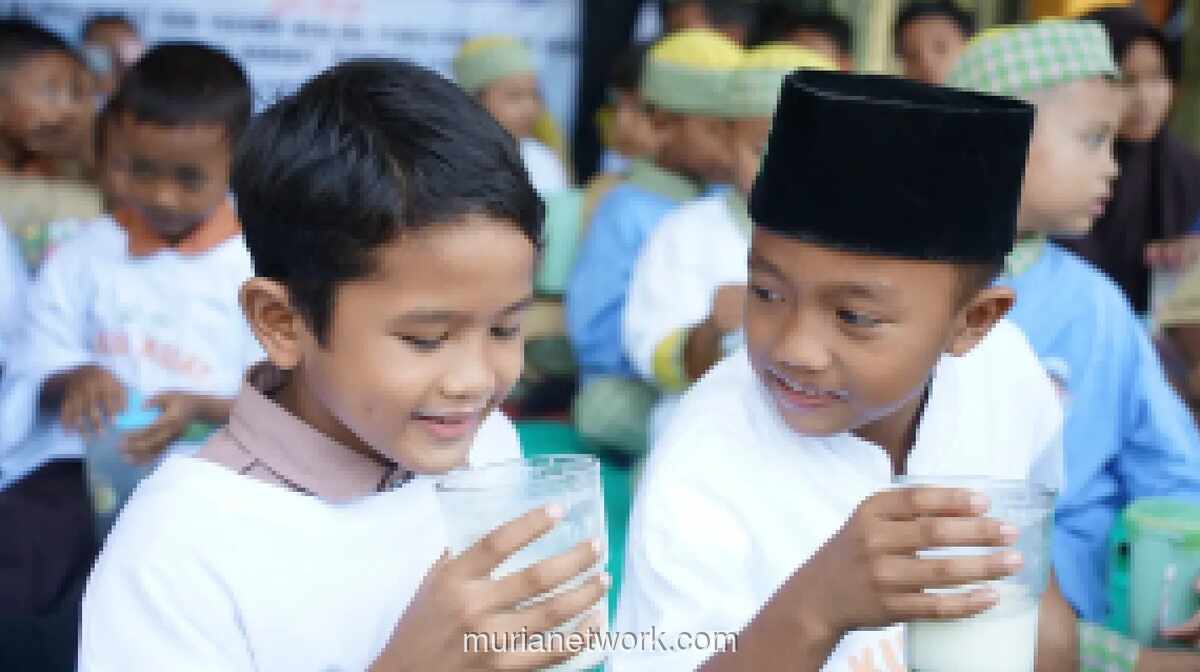 Wamenko Pangan Dorong Masyarakat Tingkatkan Konsumsi Susu demi Wujudkan Generasi Emas 2045