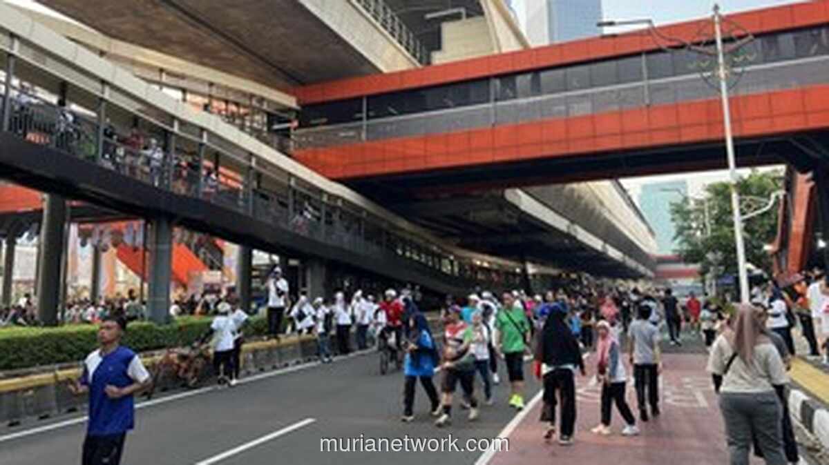 Puluhan Ondel-ondel dan Permainan Tradisional Betawi Meriahkan Car Free Day di Rasuna Said