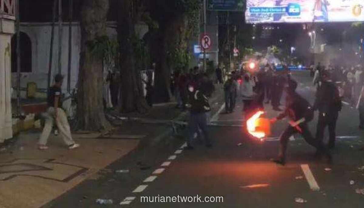Gedung Grahadi Kembali Dirusak Massa, Pemprov Jatim Kecam Aksi Anarkis